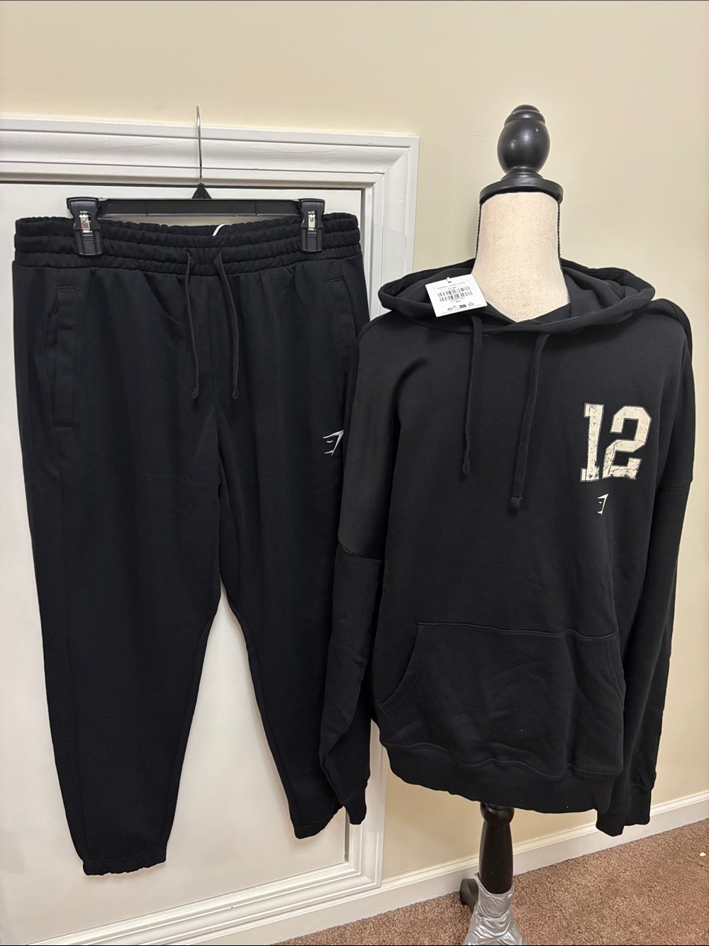 Gymshark Men’s Black Hoodie and Joggers Set size Large